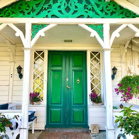 Bed & Breakfast Gjedsjo Gaard 4*