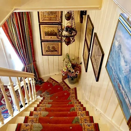 B&B Gjedsjo Gaard 4*